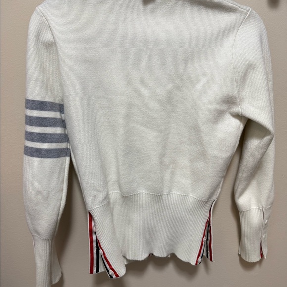 Thom Browne like sweater.  High quality. Brand new condition. - Picture 4 of 11